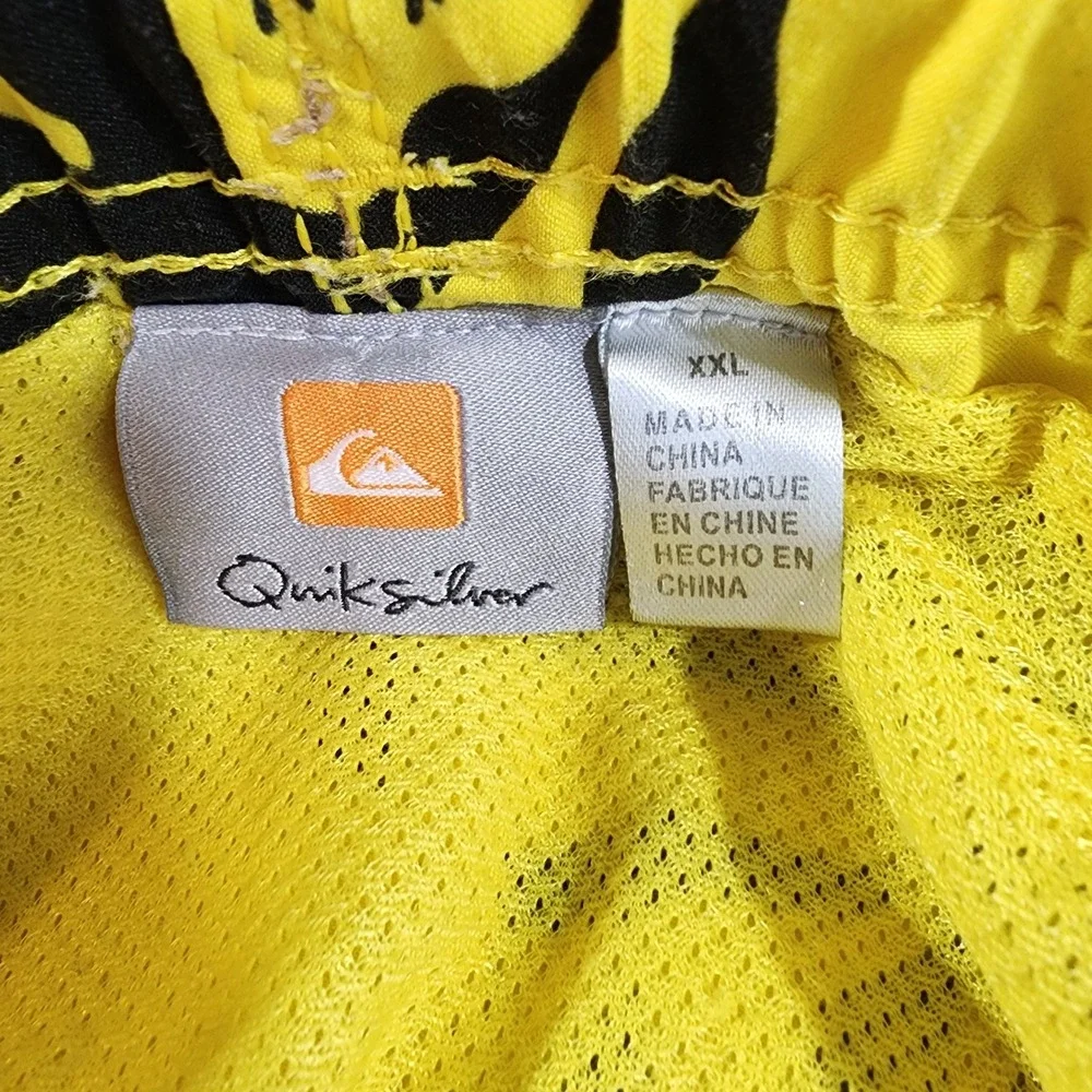 Quiksilver Mens XXL‎ Yellow Black Tropical Floral Cargo Board Shorts Swim Trunks